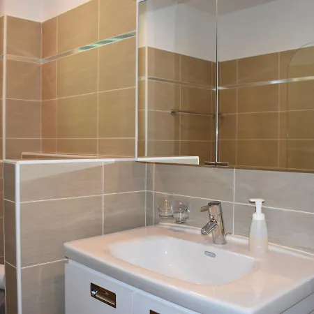 Gridone By Interhome *